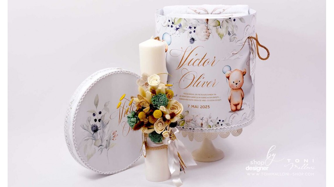 Lumanare botez scurta stalp decorata cu flori uscate si eticheta personalizata 7